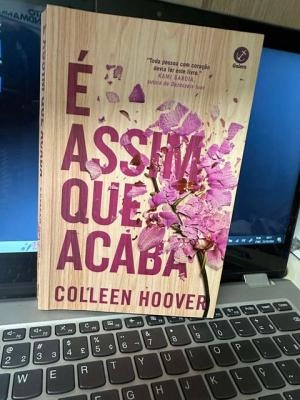 Assim que acaba/Colleen Hoover